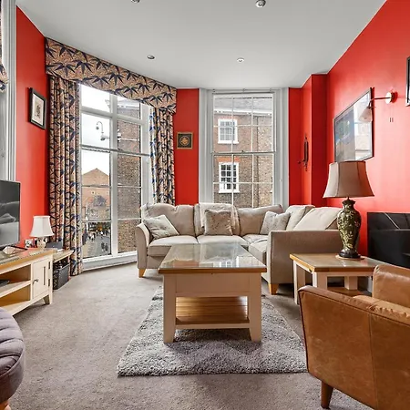 The Kings 3 In The Heart Of - Location