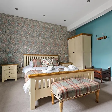 The Kings 3 In The Heart Of - Location York