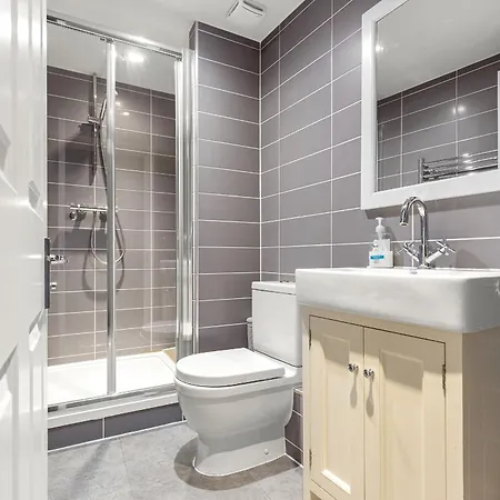 The Kings 3 In The Heart Of - Location 아파트 *