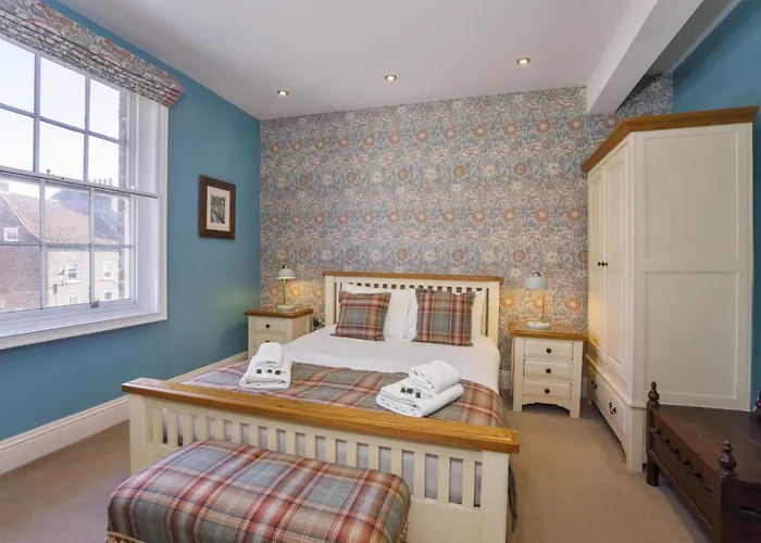 The Kings 3 In The Heart Of - Location * York