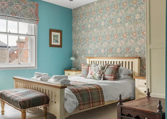 The Kings 3 In The Heart Of - Location * York